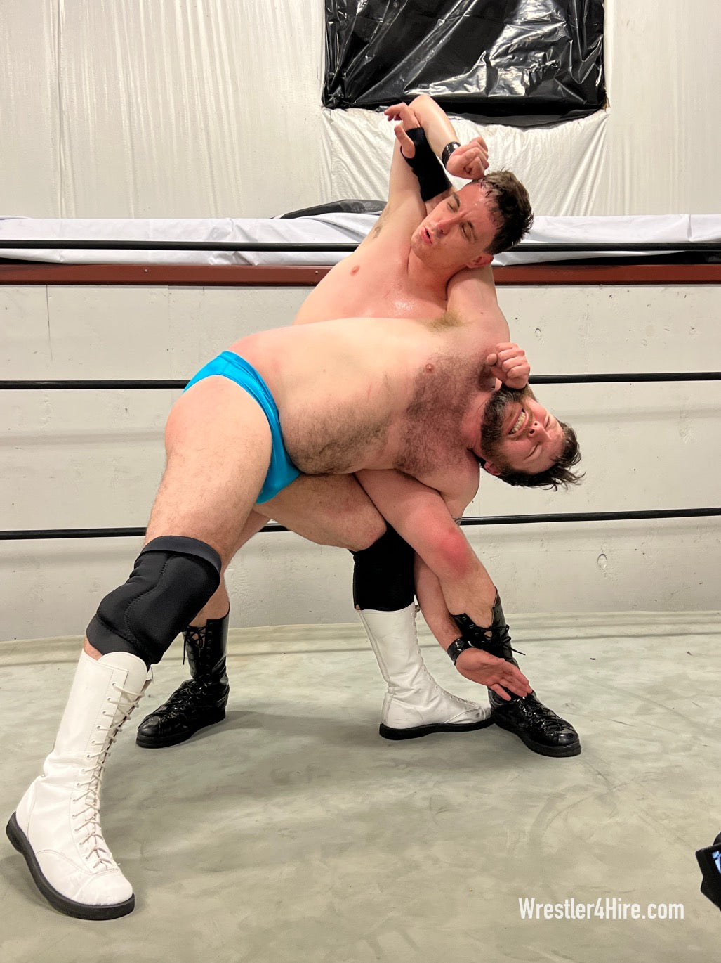 Jonny Firestorm vs. Justin Rage