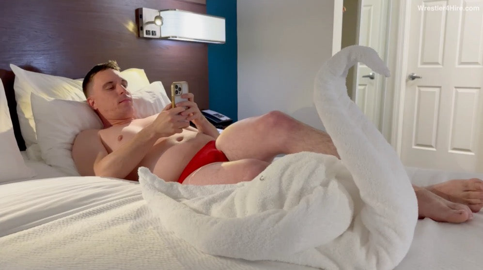 Braden Charron vs. Justin Rage (Hotel Fantasy)