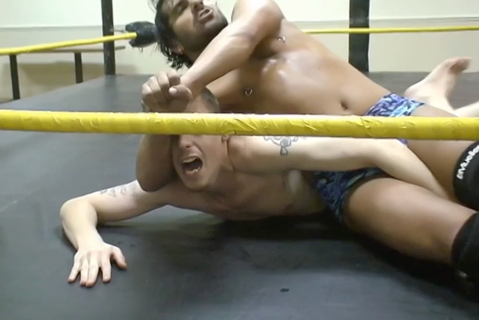 SQUASH MATCH: Pierced Bronson vs. Tommy Laine