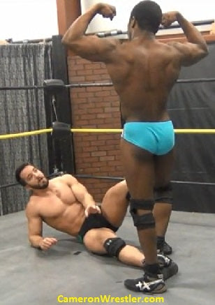 Maverick vs. Alvin James (Forced To Flex)
