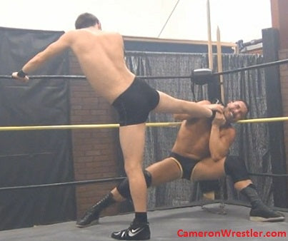 Ethan Andrews vs. Flash LaCash (Vampire Tales)