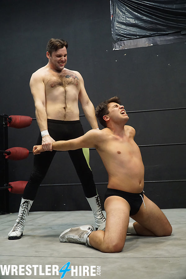 Vinny Motz vs. Todd The Rod