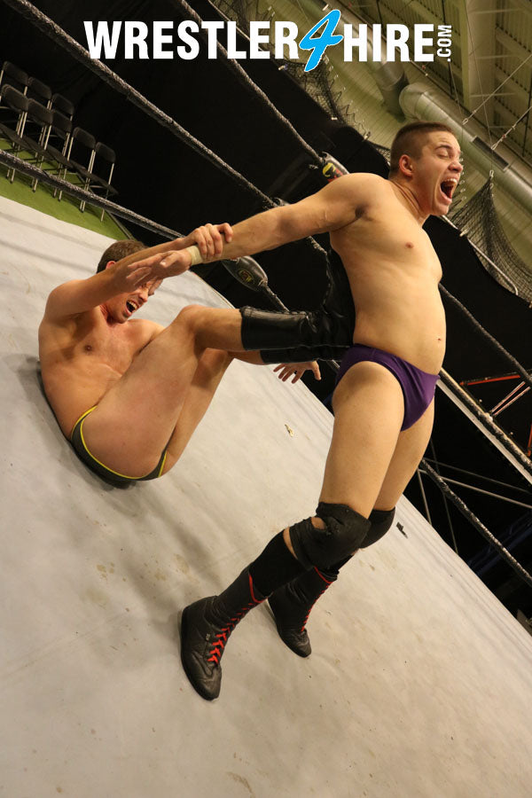 Ethan Andrews vs. Mighty Vinny