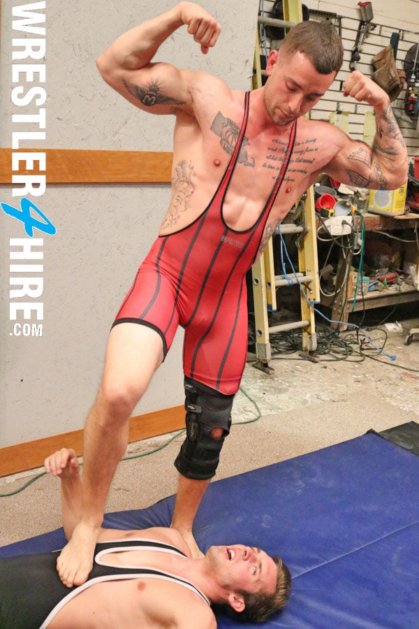 Nathan FX vs. Cal Bennett (Oil Wrestling)