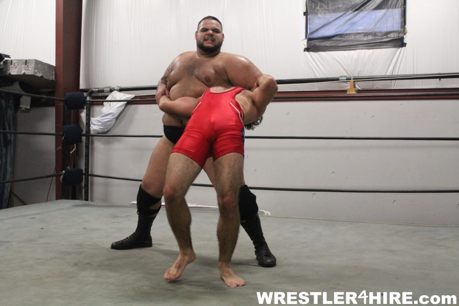 Zach Reno vs. The Mountain (Arm Pit)