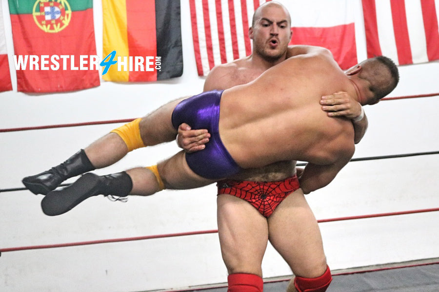 Guido Genatto vs. Teddy Trouble (Guest Ref)