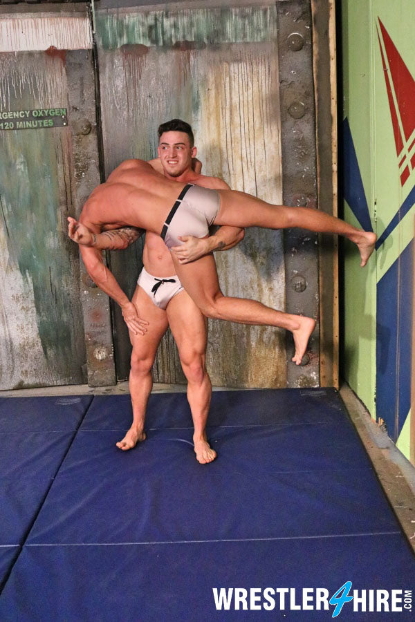 Blake Starr vs. Marco Thunder (Rookie Wrecker)
