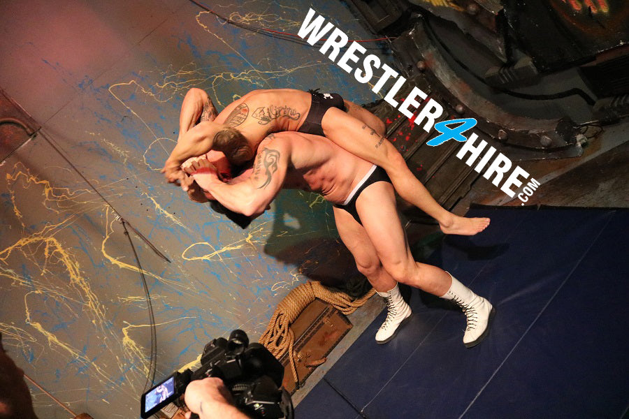 Christian Thorn vs. Joey Nux (Military)
