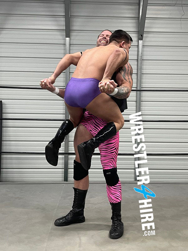 Javier The Hunk vs. Joey Nux