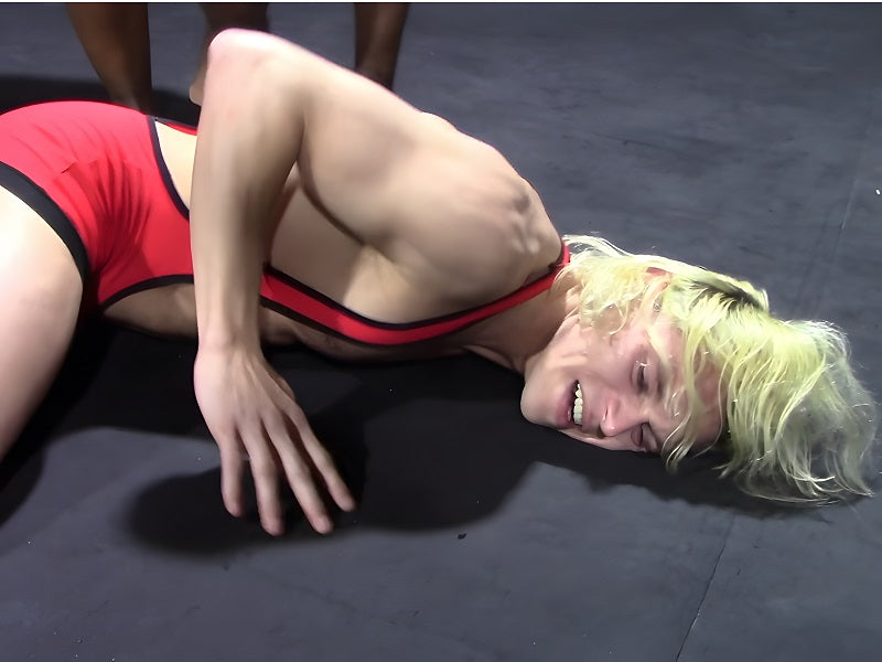 Johnny Moon vs. Beast (Dirty Ref)