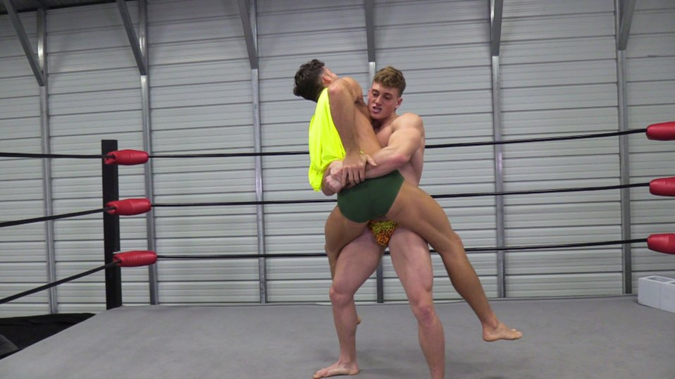 Super Scrappy vs. Super Starr