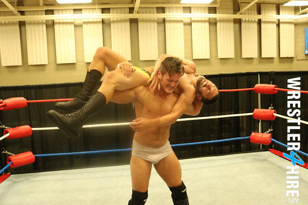 Zach Reno vs. Caleb Klein