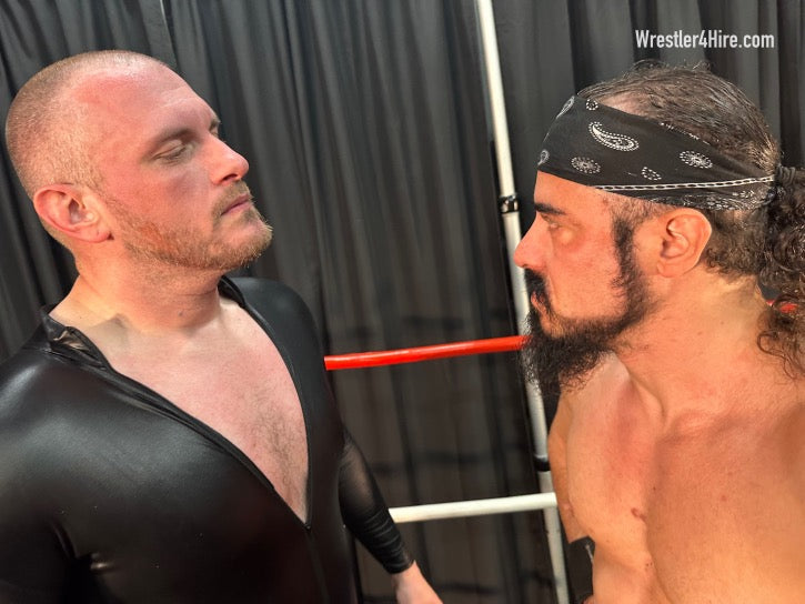 Killer Kris vs. Nick Justice (Leather & Latex)