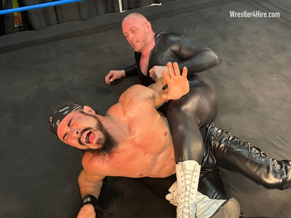 Killer Kris vs. Nick Justice (Leather & Latex)