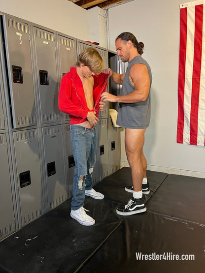 Locker Room Bully: Angelo Silver vs. Fun Size Frank