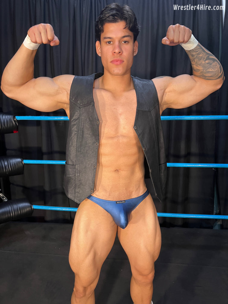 PRETTY BOY MUSCLE SQUASH: Adrian Sterling vs. Bjorn