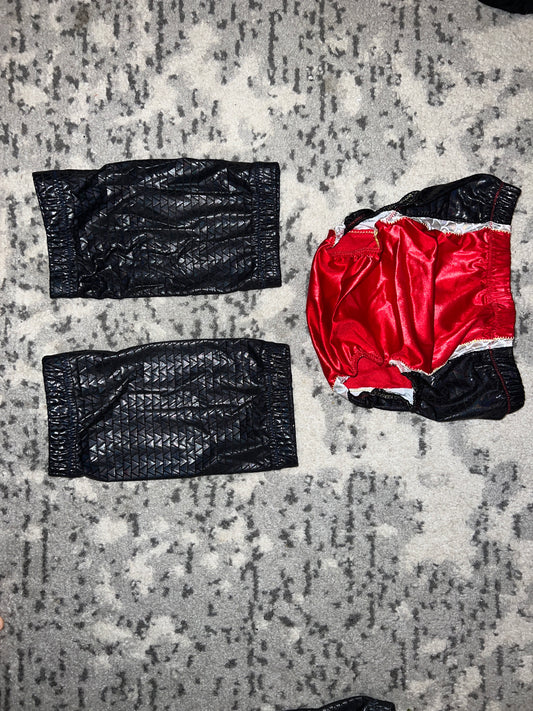 Red & Black Pro Set (Live Event - Cameron)