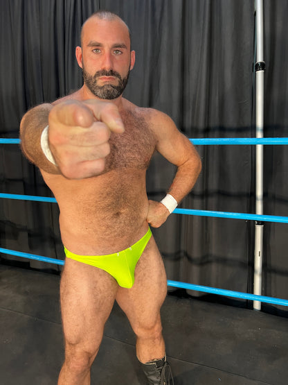 MUSCLE MEN: Amino vs. Jaxton Wheeler