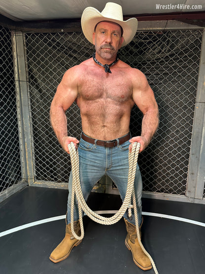 Cowboys: Joey Nux vs. Matt Stiel