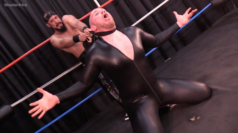 Killer Kris vs. Nick Justice (Leather & Latex)