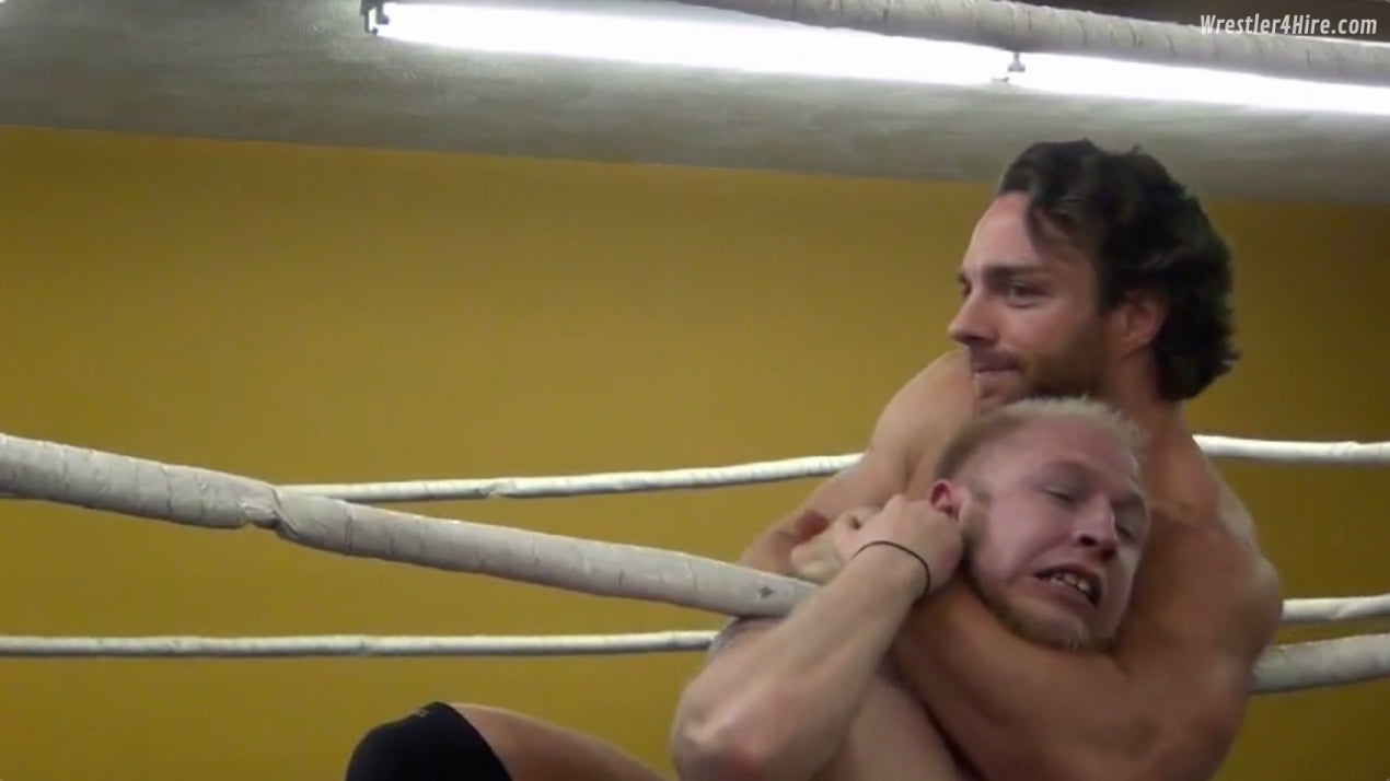 SQUASH MATCH: Dick Rick vs. TJ Holiday