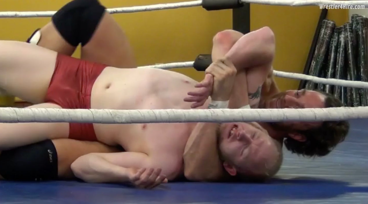 SQUASH MATCH: Dick Rick vs. TJ Holiday