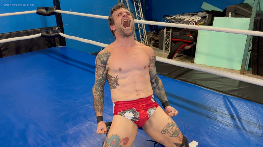 Pros in Private: Max Nasty v. Sam Diego