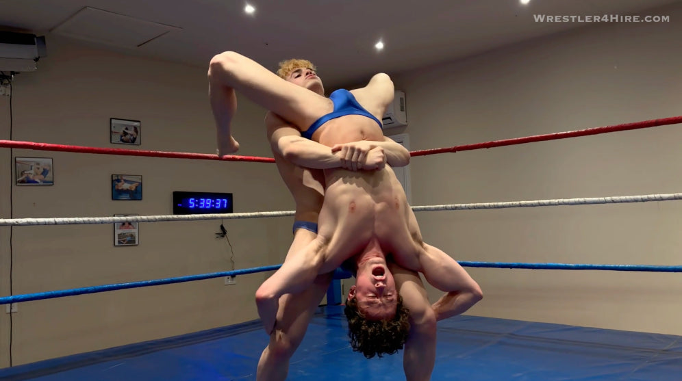 COLLEGE CUTIES GO PRO: Danny Dimples vs. Francisco Flex