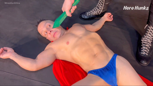 Golden Terror vs. Super Vegas (Pro Wrestling Superheroes)