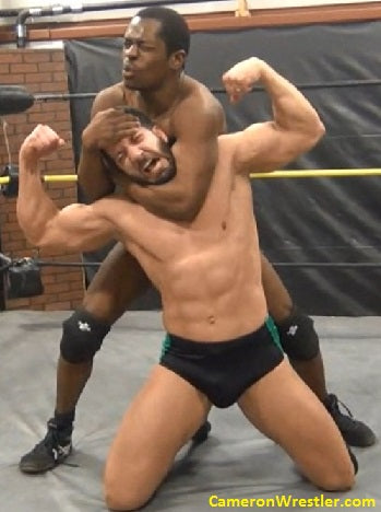 Maverick vs. Alvin James (Flex)