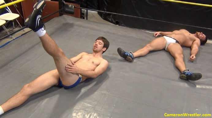 Austin Cooper vs. Ethan Andrews (Split & Stretched)