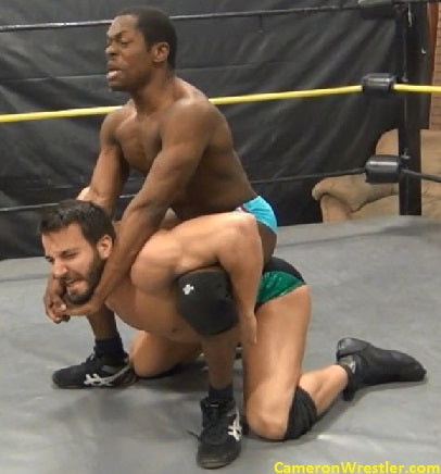 Maverick vs. Alvin James (Flex)