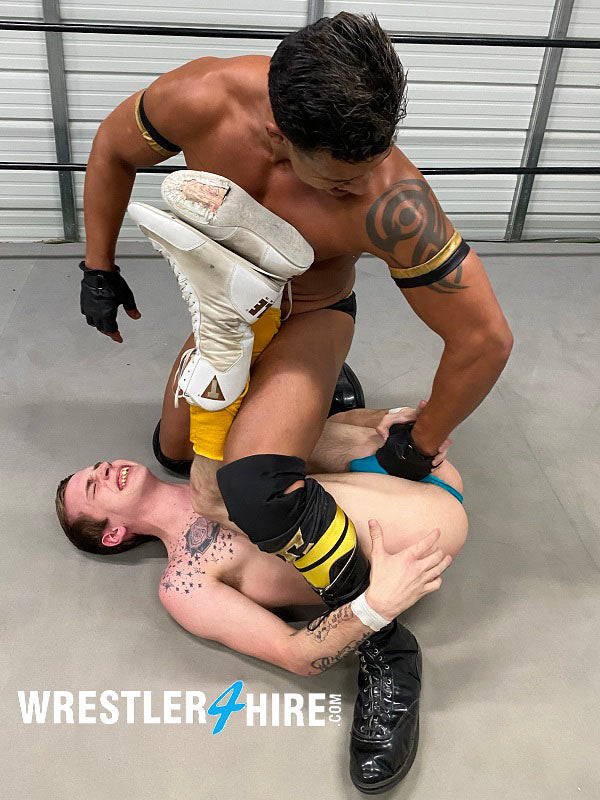 AJ Black vs. Gabe Steele (My Nuts, Bro)