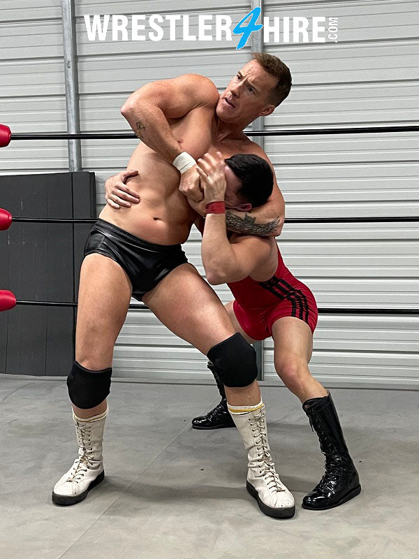 Cameron vs. Javier The Hunk (Chase for the Championship)