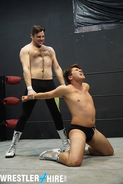 Vinny Motz vs. Todd The Rod