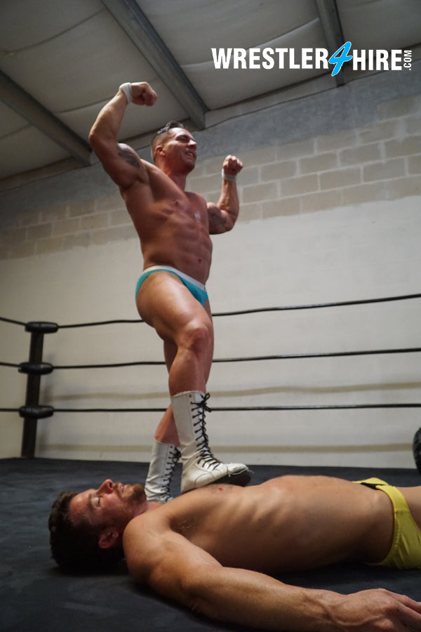 Braden Charron vs. Blake Starr (Headscissors)