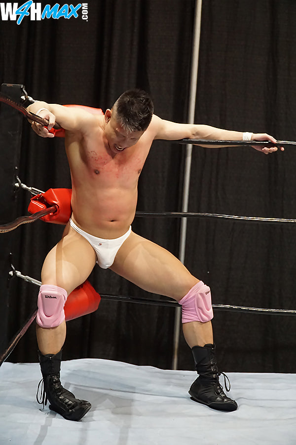 Ethan Andrews vs. Jessie Lee (Chopped & Stripped)