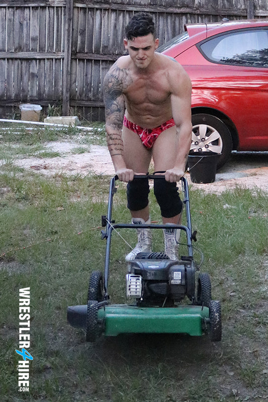 LOSER DOES CHORES: Marco Thunder vs. Guido Genatto