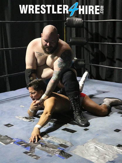 Javier The Hunk vs. Dr. Maniacal (Ring)