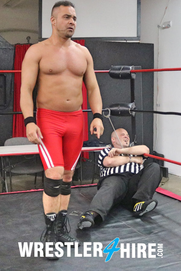 Ronnie Pearl vs. Teddy Trouble (Gut Bash)