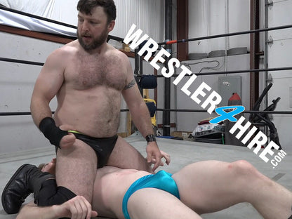 Jonny Firestorm vs. Forrest Taylor (Squashed)