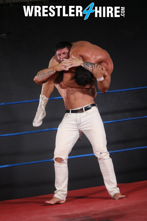 Topher DiMaggio vs. Joey Nux